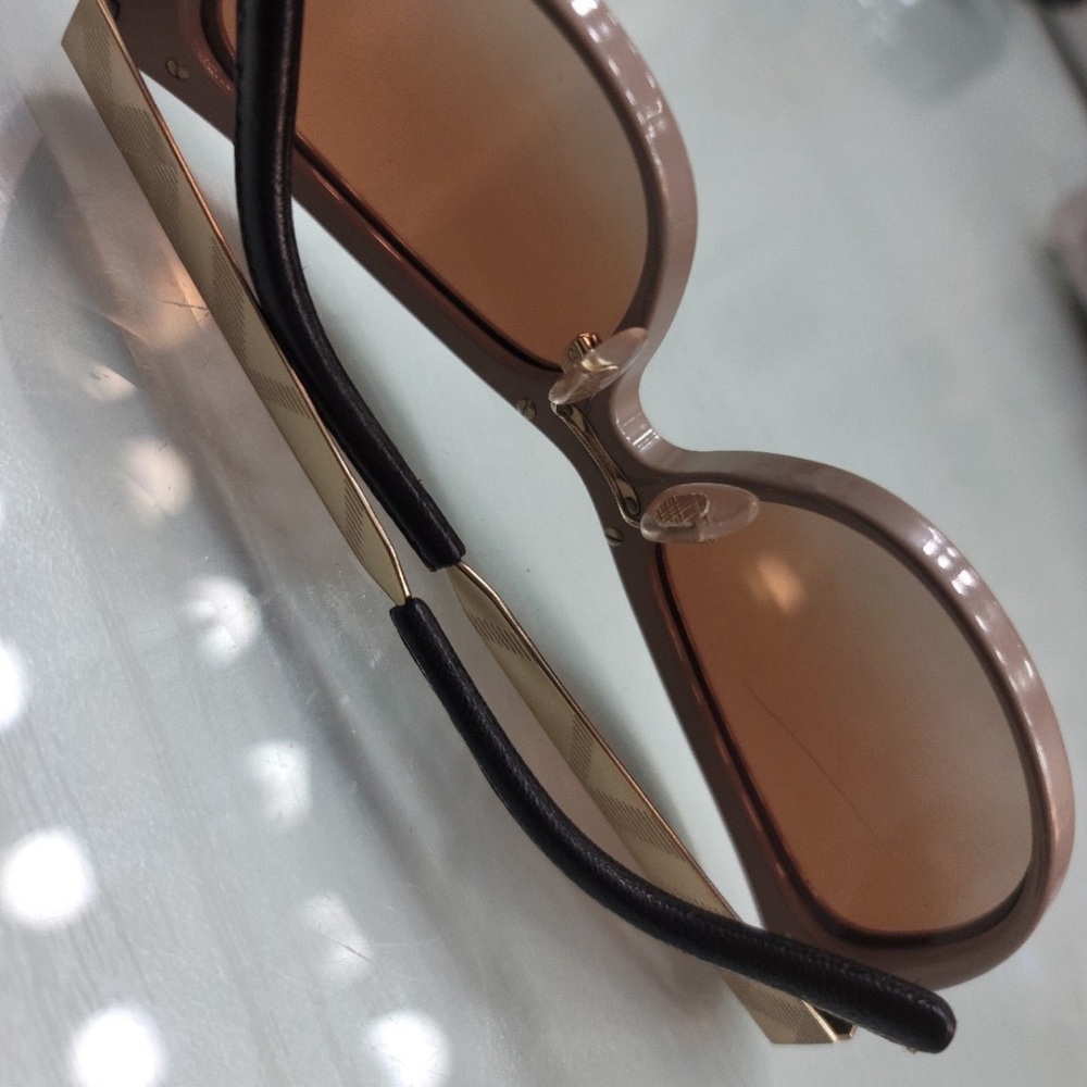 Burberry Tan Sunglasses - Picture 6 of 9